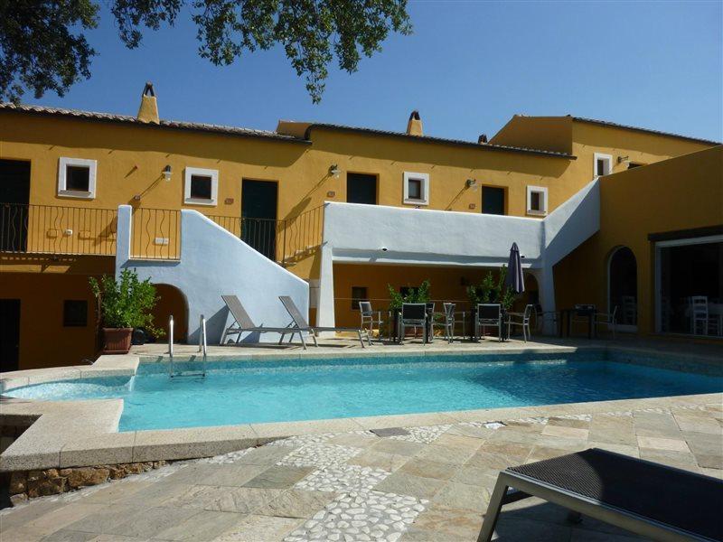 Papillo Resort Borgo Antico San Pantaleo Exterior foto