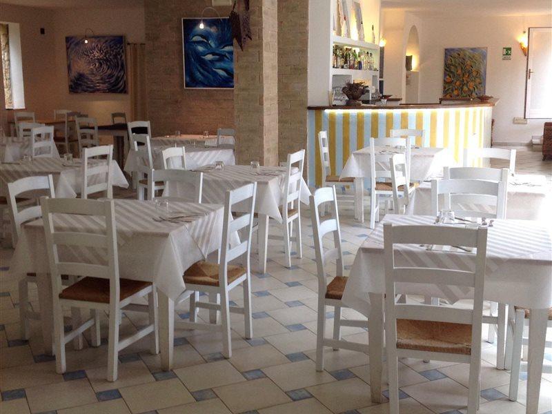 Papillo Resort Borgo Antico San Pantaleo Exterior foto