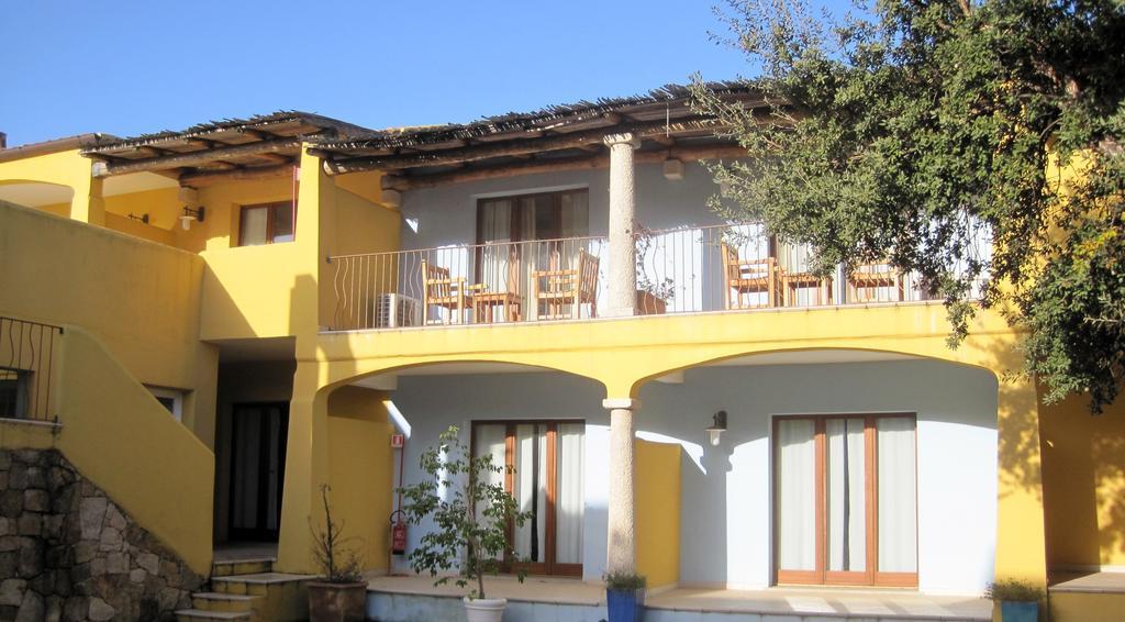 Papillo Resort Borgo Antico San Pantaleo Quarto foto