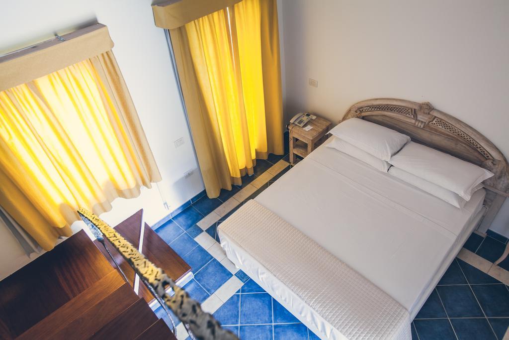 Papillo Resort Borgo Antico San Pantaleo Exterior foto