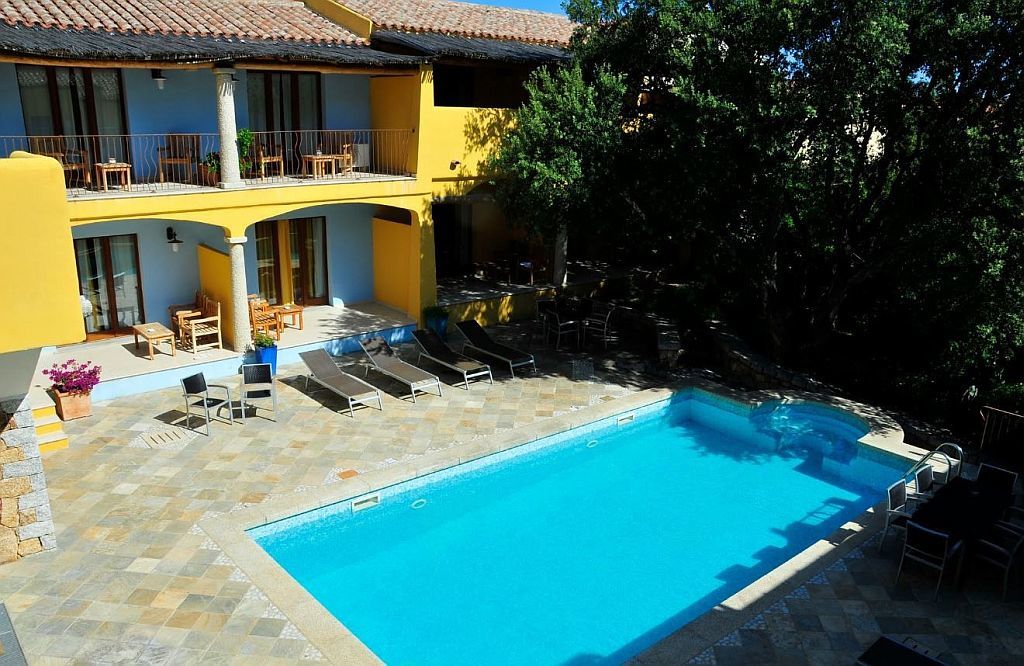 Papillo Resort Borgo Antico San Pantaleo Exterior foto