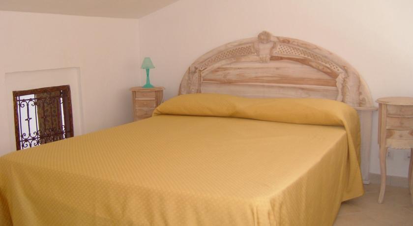 Papillo Resort Borgo Antico San Pantaleo Exterior foto