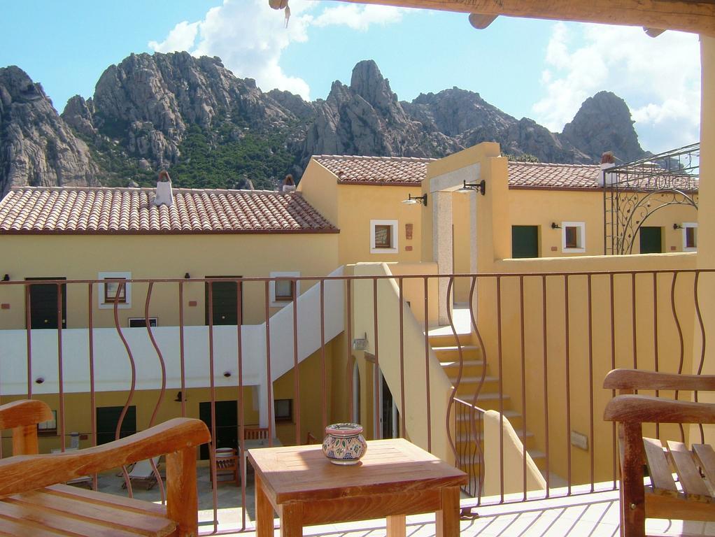 Papillo Resort Borgo Antico San Pantaleo Restaurante foto