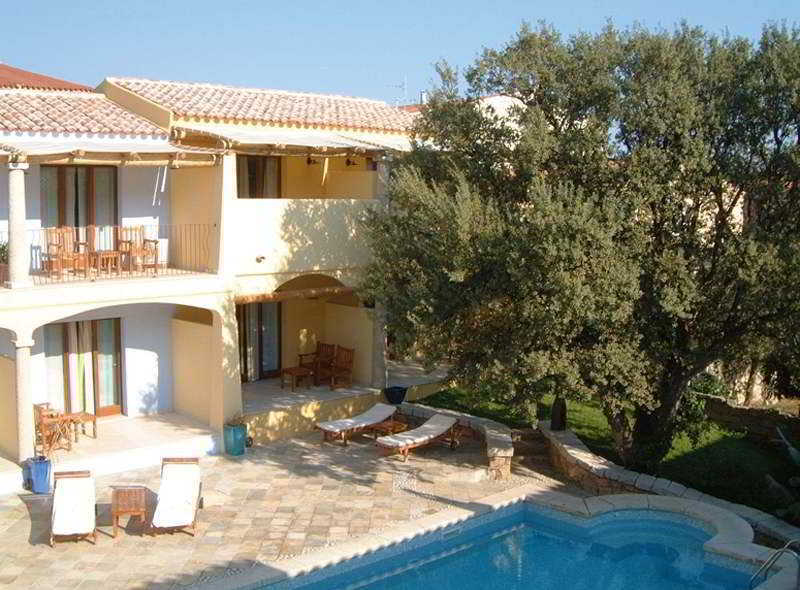 Papillo Resort Borgo Antico San Pantaleo Instalações foto
